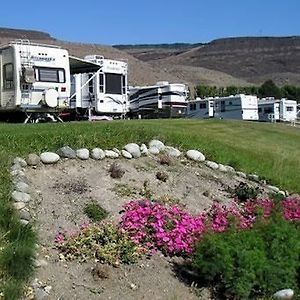 Crescent Bar Rv Resort